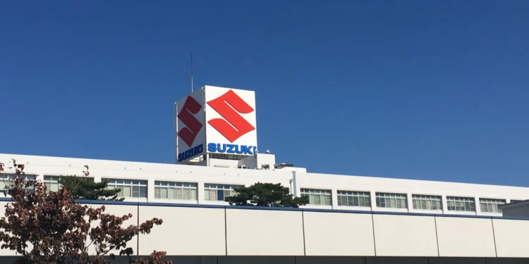 Suzuki Motor Corporation revê previsões em alta apesar da pressão cambial no terceiro trimestre fiscal de 2025