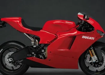 Desmosedici RR ainda na caixa surge à venda por 250 mil dólares