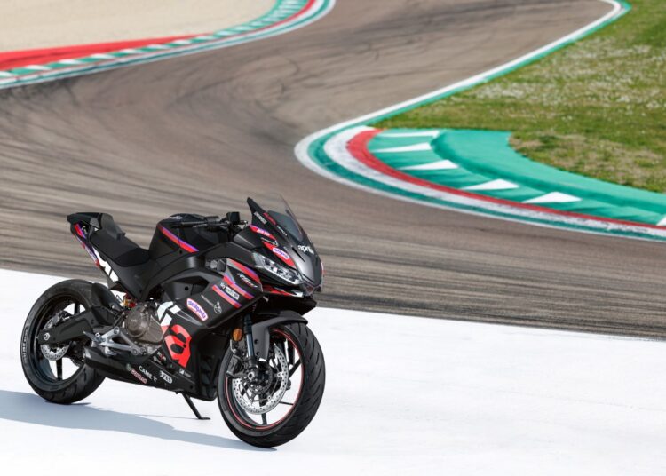 Aprilia RS 457 GP Replica chega inspirada na MotoGP