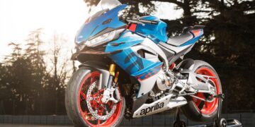 Aprilia RS 660 e RS 457 são sucesso em casa e lideram vendas de motos desportivas em Itália; Mercado americano também em crescendo