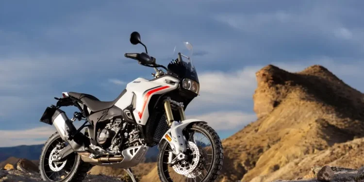 DesertX 2026: Nova geração eleva a aventura Ducati a outro patamar