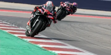 Marco Bezzecchi faz história com a quinta vitória consecutiva em MotoGP: um desempenho lendário!