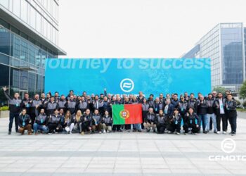 CFMOTO Portugal leva concessionários à sede mundial da marca na China