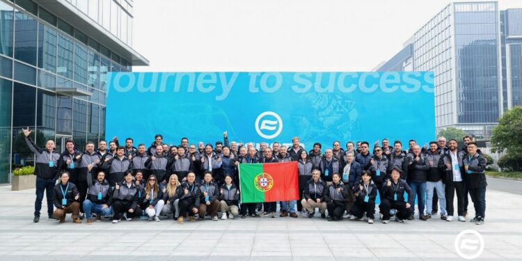 CFMOTO Portugal leva concessionários à sede mundial da marca na China