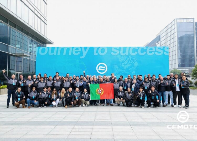CFMOTO Portugal leva concessionários à sede mundial da marca na China
