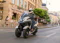 Conheça a Tricity 300 em detalhe: Vídeo da nova scooter urbana da Yamaha, que eleva a segurança e o conforto