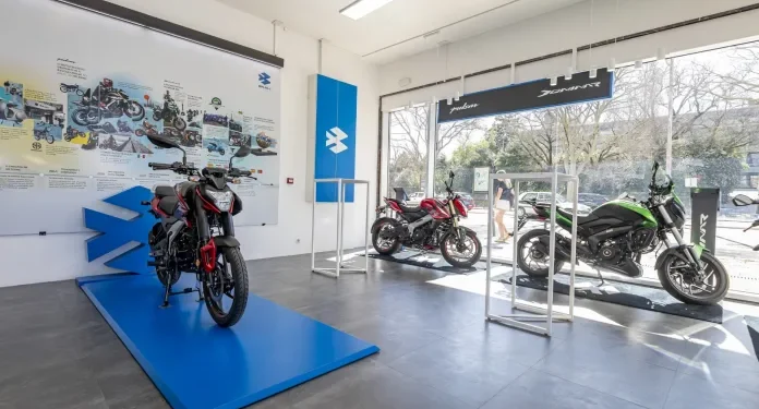 Bajaj abre loja de referência em Lisboa e apresenta duas novidades para o mercado português