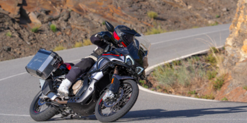 A aventureira MV Agusta Enduro Veloce: A travel enduro que aposta em equipamento total de série