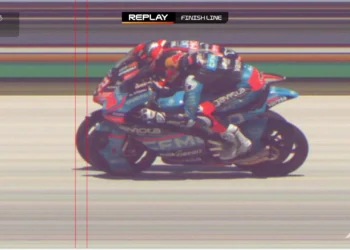 Moto3: David Almansa conquista vitória emocionante por apenas 3 milésimos!