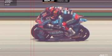 Moto 3: David Almansa conquista vitória emocionante por apenas 3 milésimos!