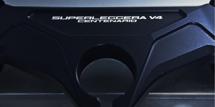 Ducati prepara apresentação da Superleggera V4 Centenario no Ducati World Première 2027