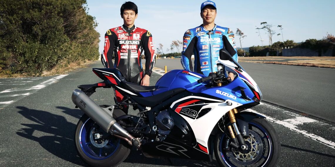 Vídeo: Pilotos de competição analisam a nova Suzuki GSX-R1000R