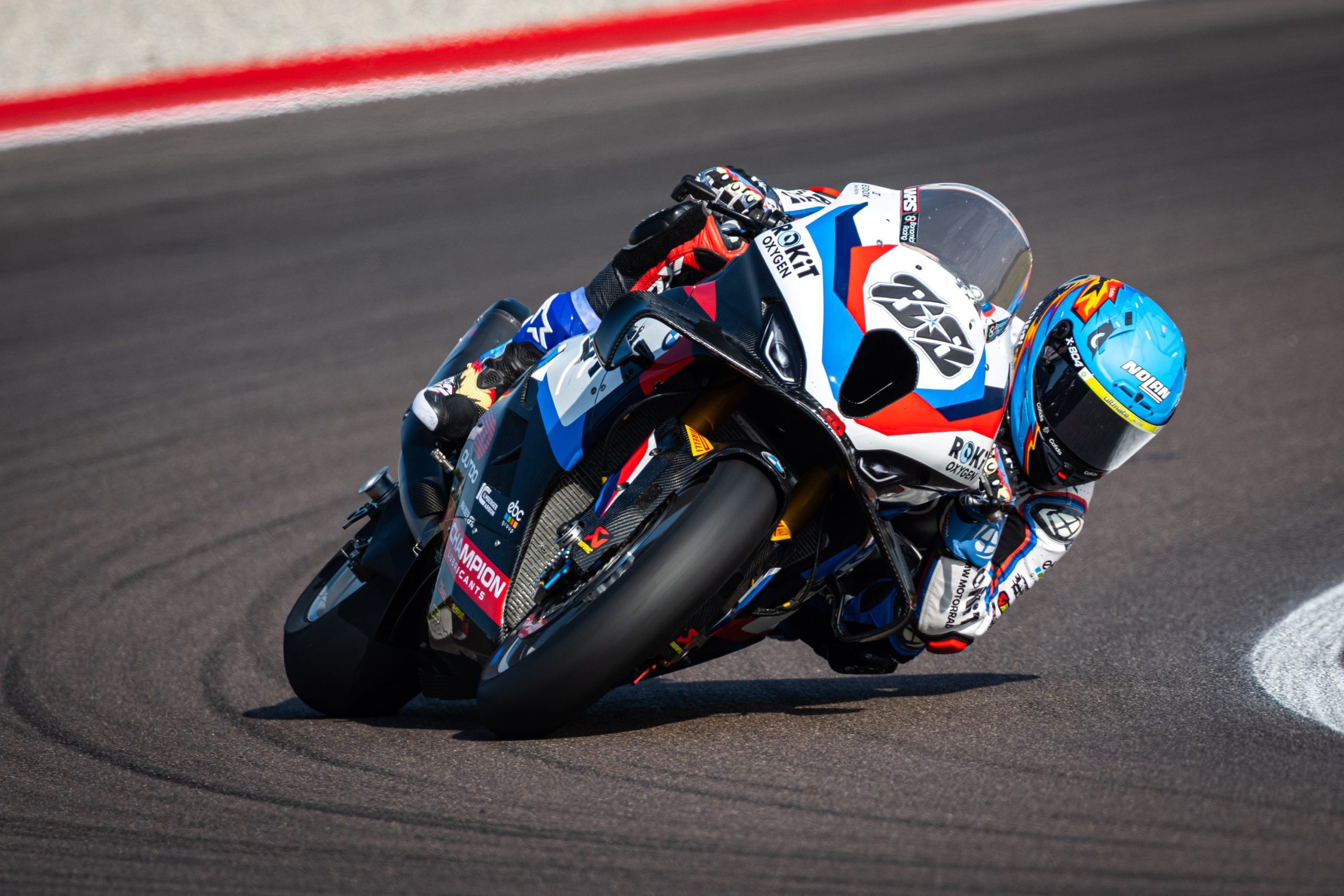 A BMW M 1000 RR de Miguel Oliveira no fim de semana de Cremona, em que estreou o braço oscilante novo.