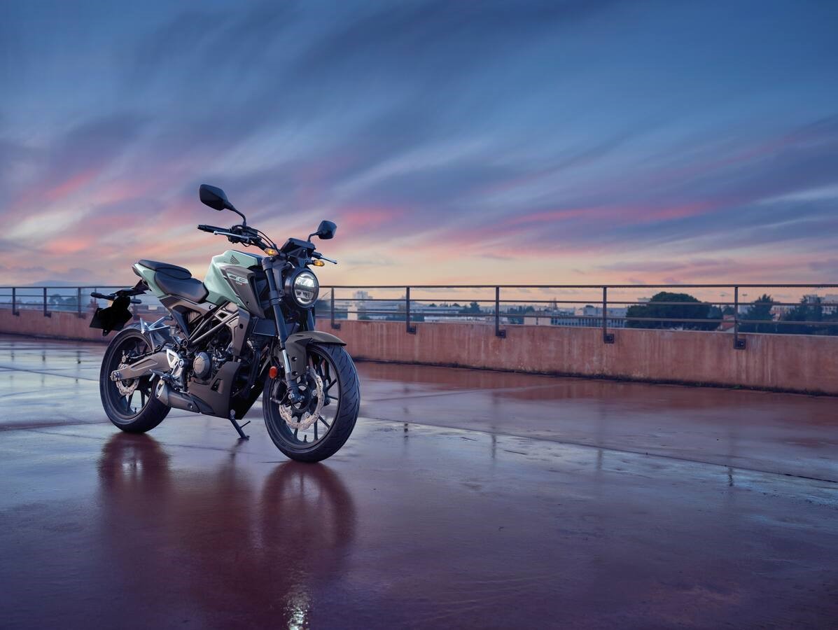 A 125 Neo Sports Café da Honda noutra das cores da gama de 2026.