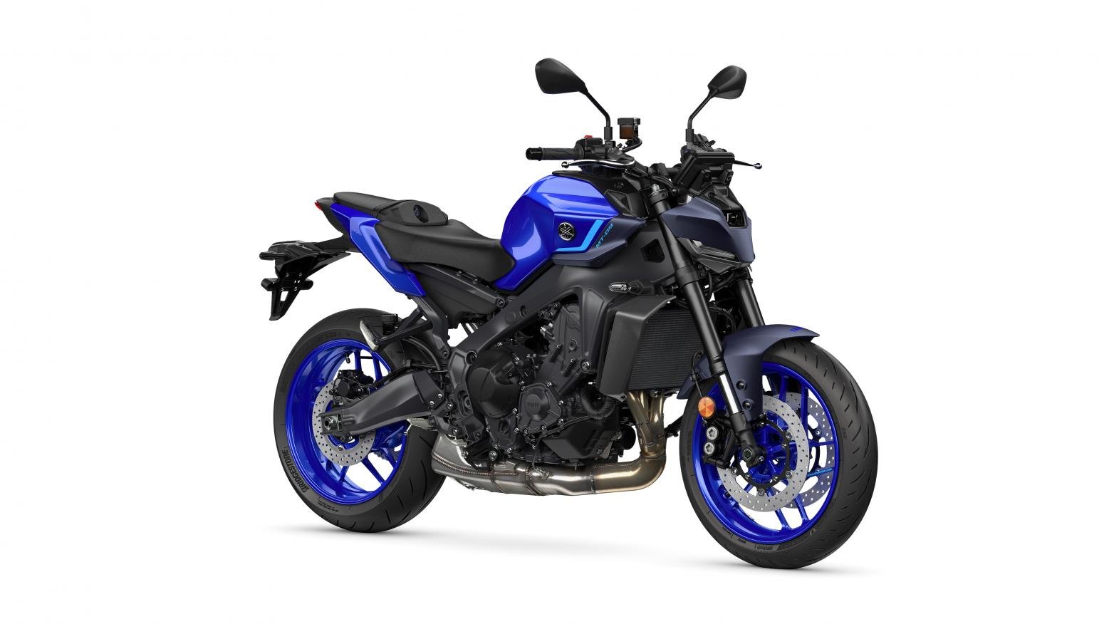 A Yamaha MT-09, a mota que usa o três cilindros CP3 de 888 cc apontado como base do novo motor.
