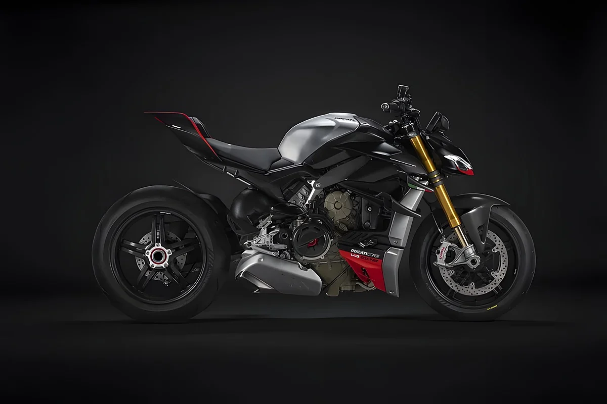 MY23_Ducati_Streetfighter_V4SP2 _5__UC445893_High