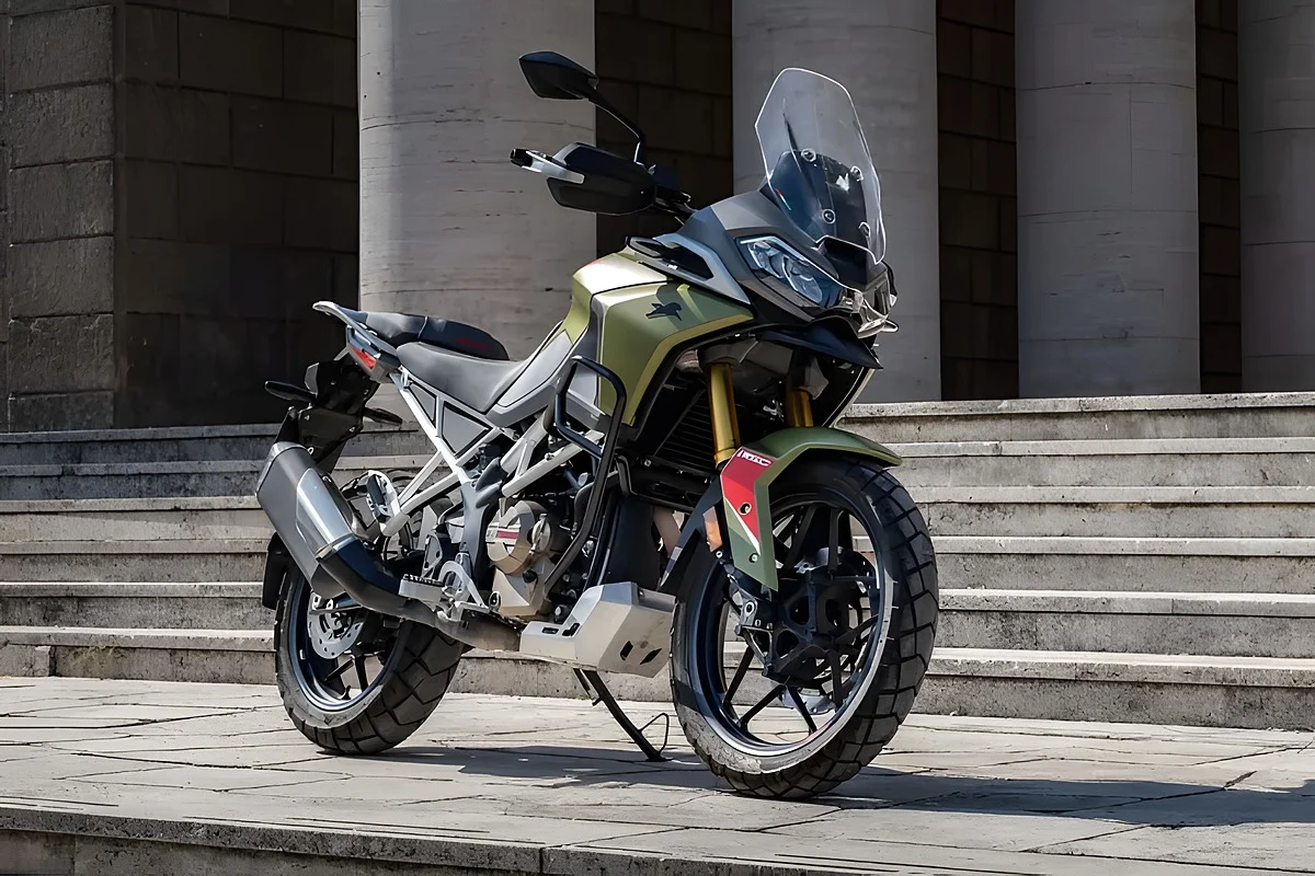 TVS rtx 300 (3)
