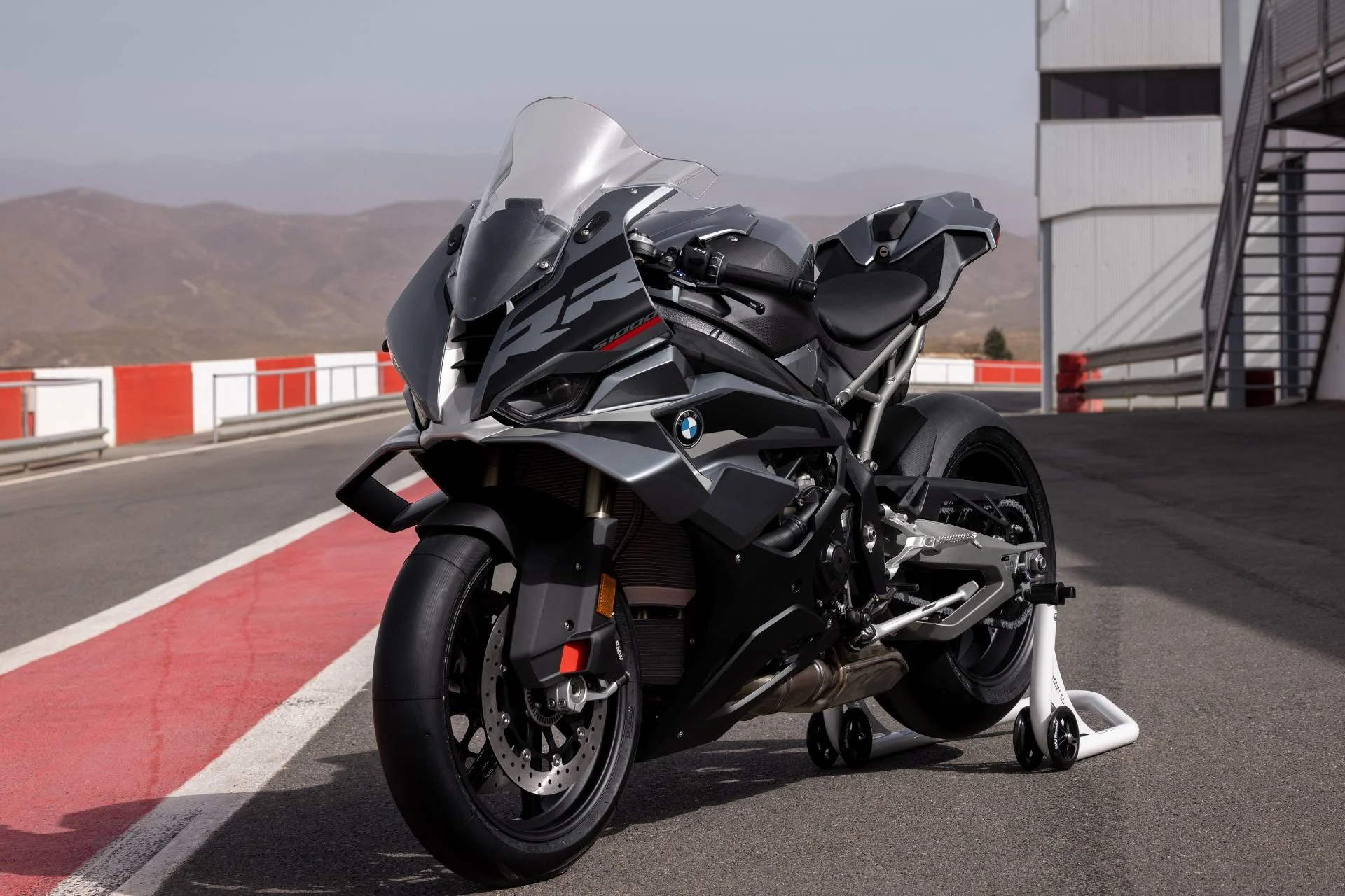 O quadro da BMW S 1000 RR poderá perder 1,3 kg
