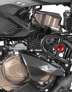 Hero Xtreme 160R 4V, imagem oficial; a fonte não confirma se mostra a Pro ou a Carbon.
