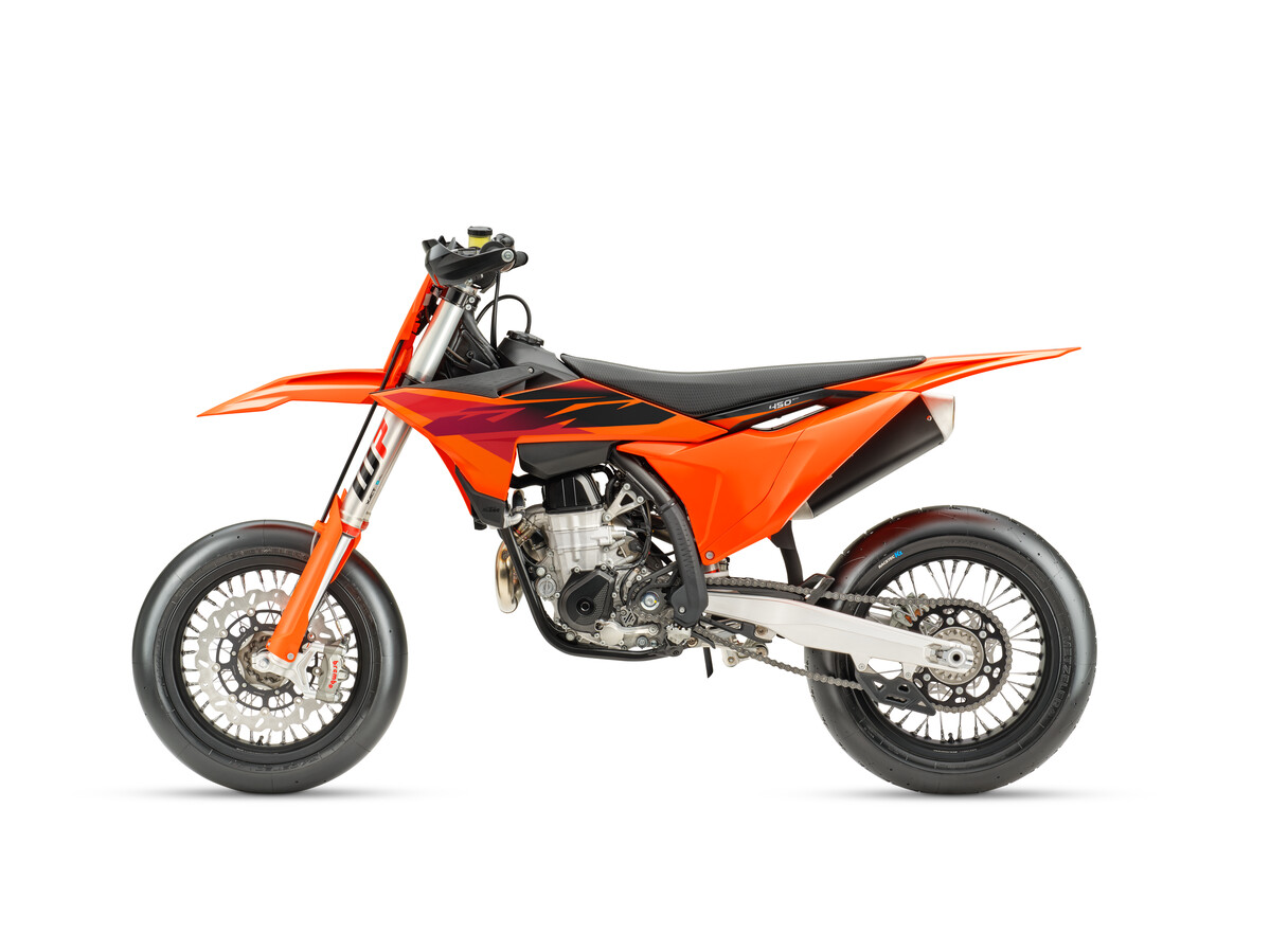 KTM 450 SMR de 2027, fotografia oficial da versão anunciada.