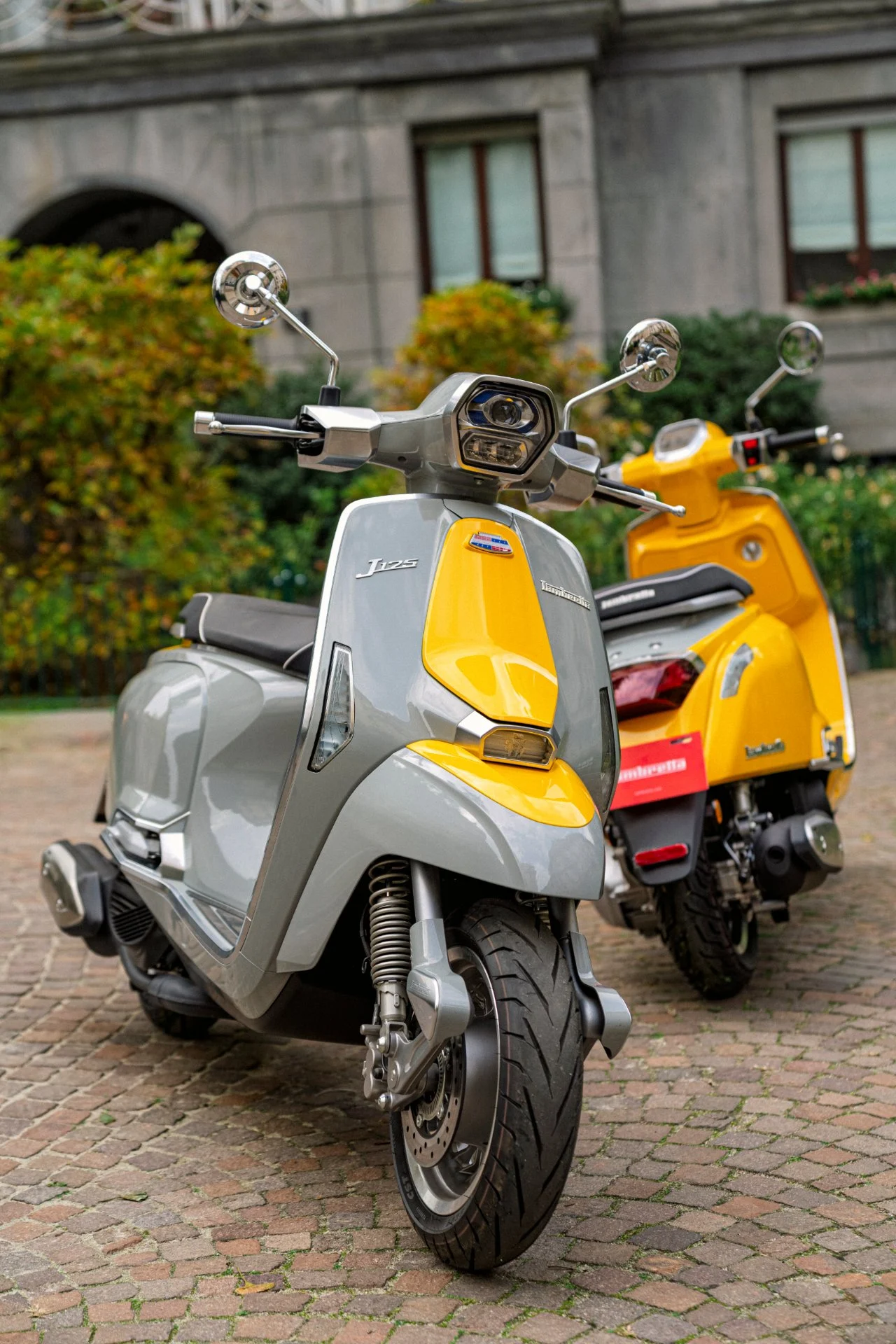 A Lambretta J125, numa fotografia oficial da marca.