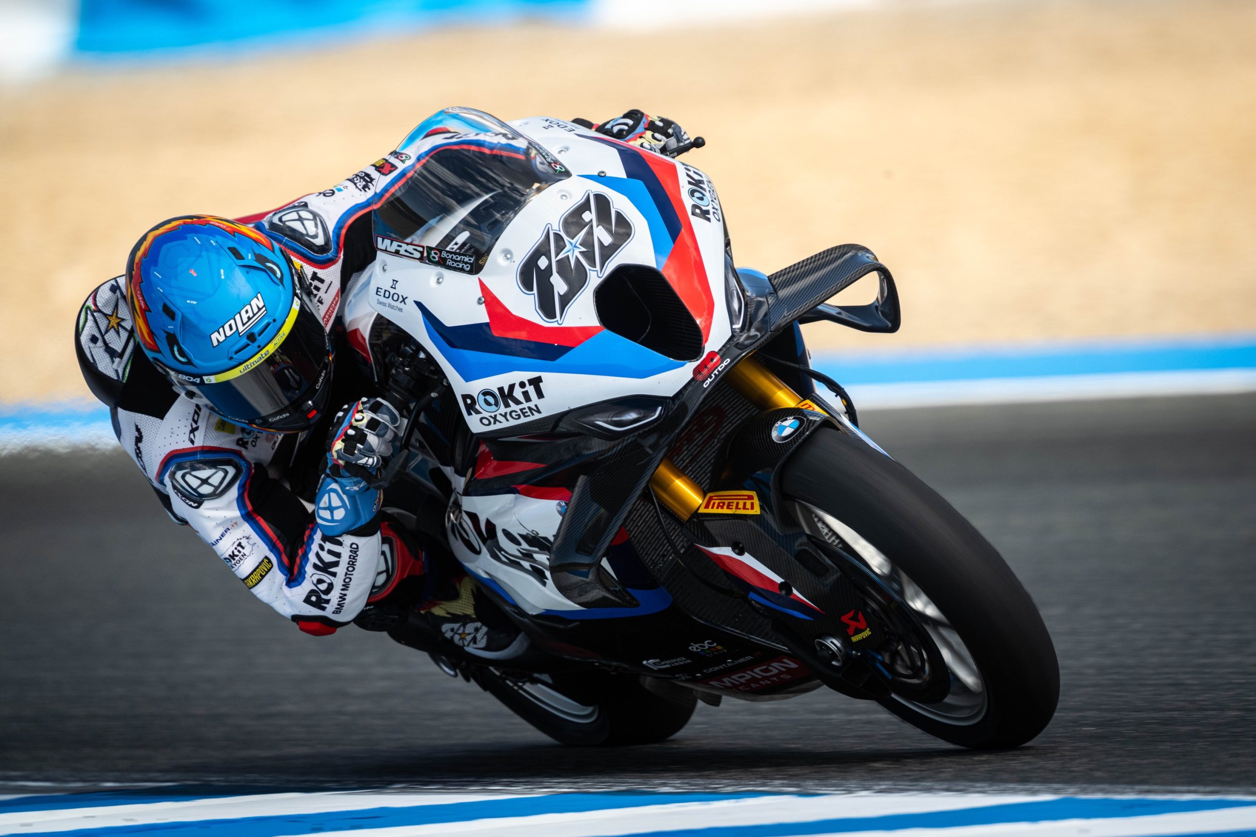 Miguel Oliveira na BMW M 1000 RR #88 da equipa ROKiT BMW Motorrad WorldSBK, em Jerez, em outubro de 2026.