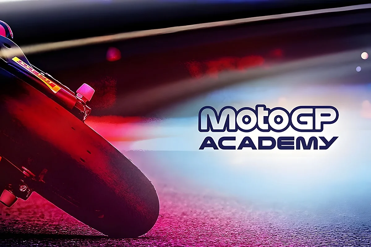 Aprender a correr numa escola com selo MotoGP
