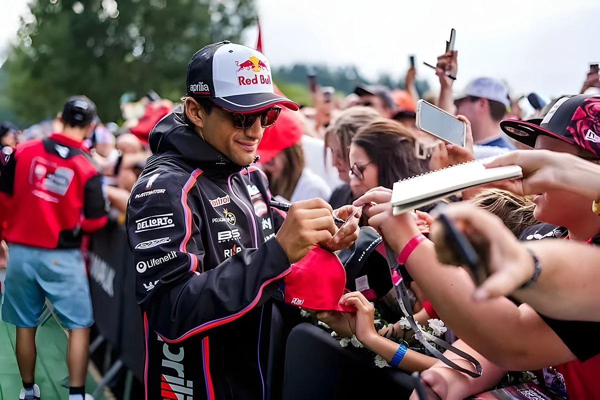 No MotoGP, terceira falta promocional pode custar 10 000 €