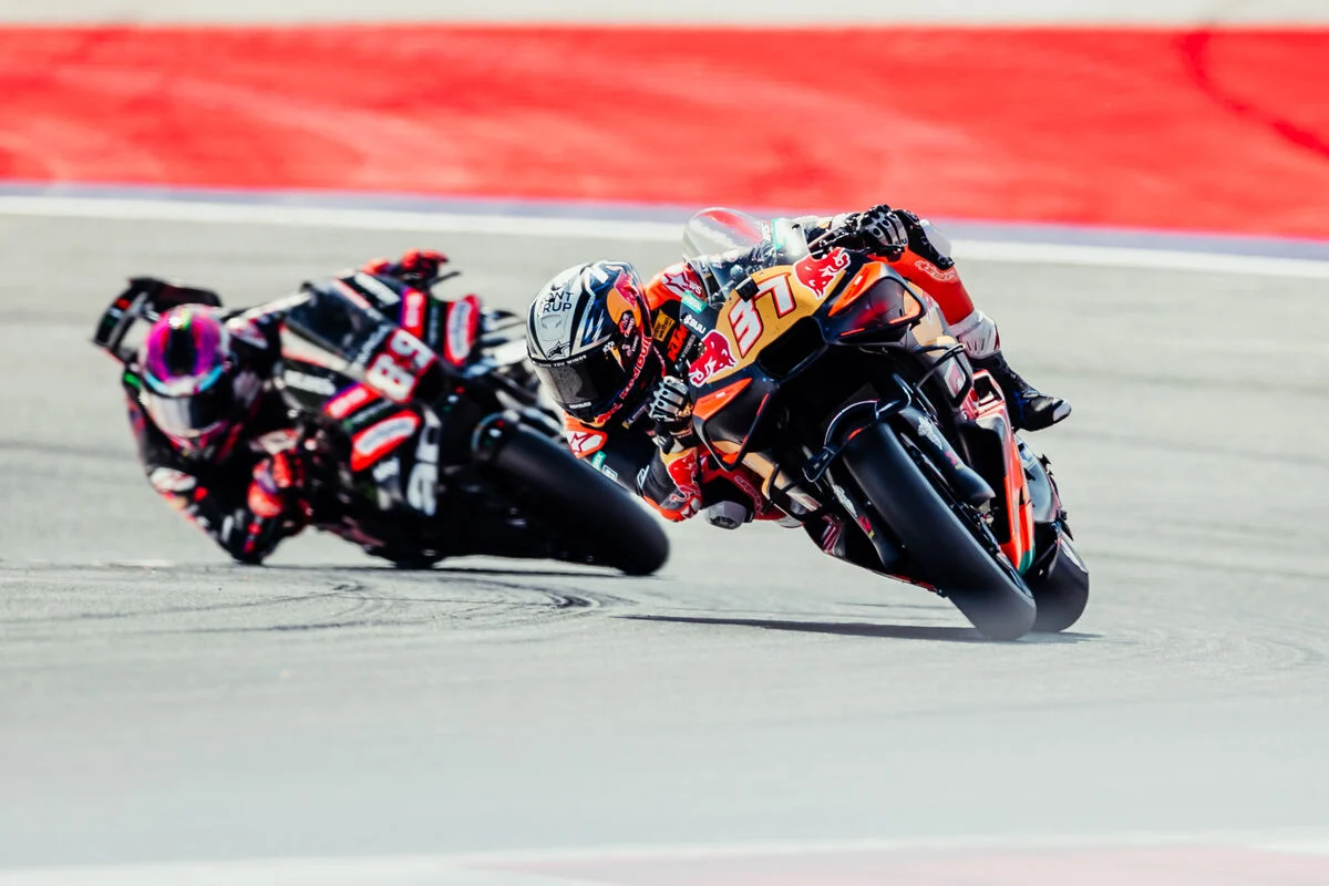 Pedro Acosta na KTM, no Grande Prémio da Áustria de 2026; não é uma imagem dele numa Ducati.