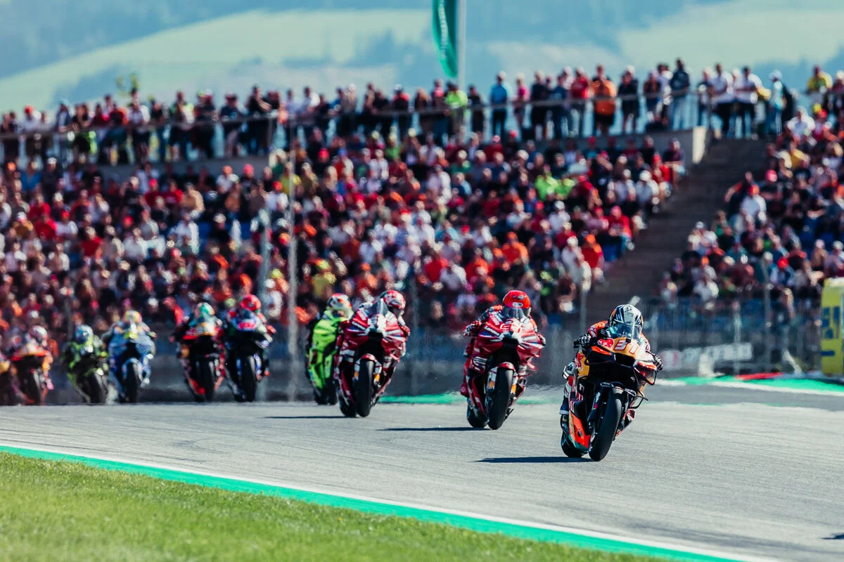 Pedro Acosta na KTM, no Grande Prémio da Áustria de 2026; não é uma imagem dele numa Ducati.