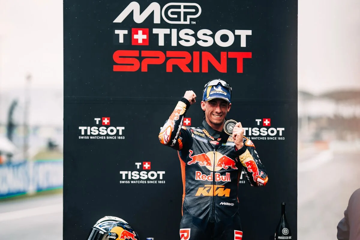 Pedro Acosta venceu a Sprint de Sepang após a queda de Alex Márquez
