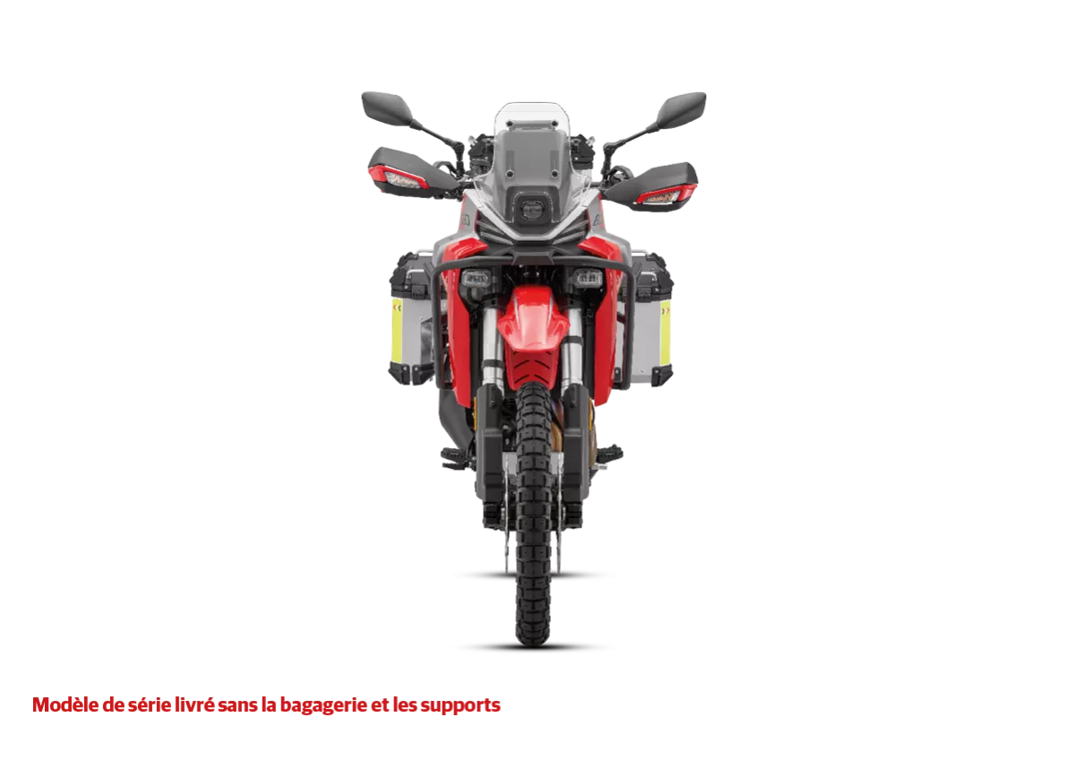 Na imagem, o QJMotor SRT 800 RX, numa fotografia oficial da QJMotor.