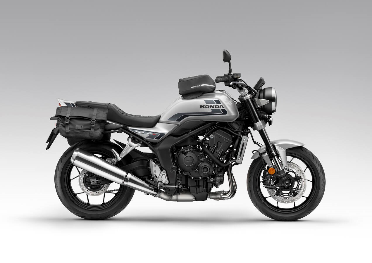 Fotografia oficial da Honda CB1000F de 2026; não mostra a CB750 Hornet.