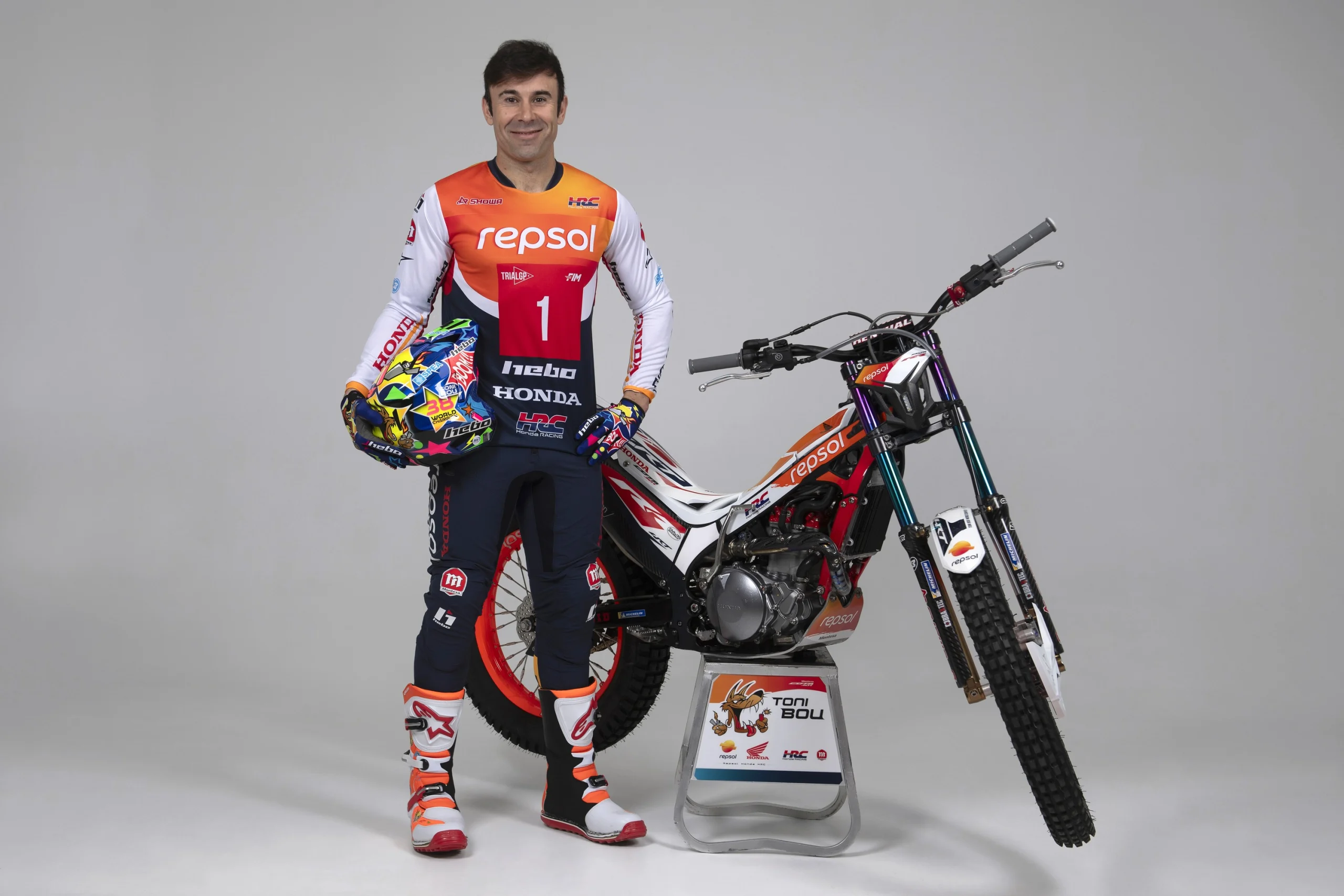 Fotografia oficial da Honda associada ao percurso de Toni Bou na Repsol Honda HRC.