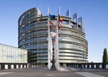 Proposta europeia para estabelecer limites de velocidade diferentes para as motos foi rejeitada