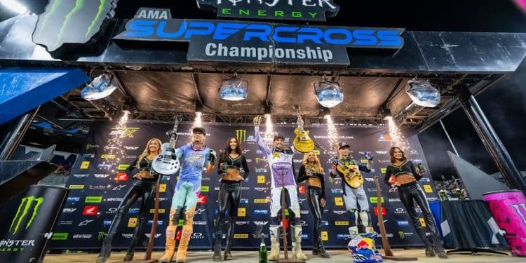 RJ Hampshire dominou Showdown do AMA 250 em Nashville e é o novo líder da região Oeste; Tom Vialle foi o terceiro e o melhor da região Este