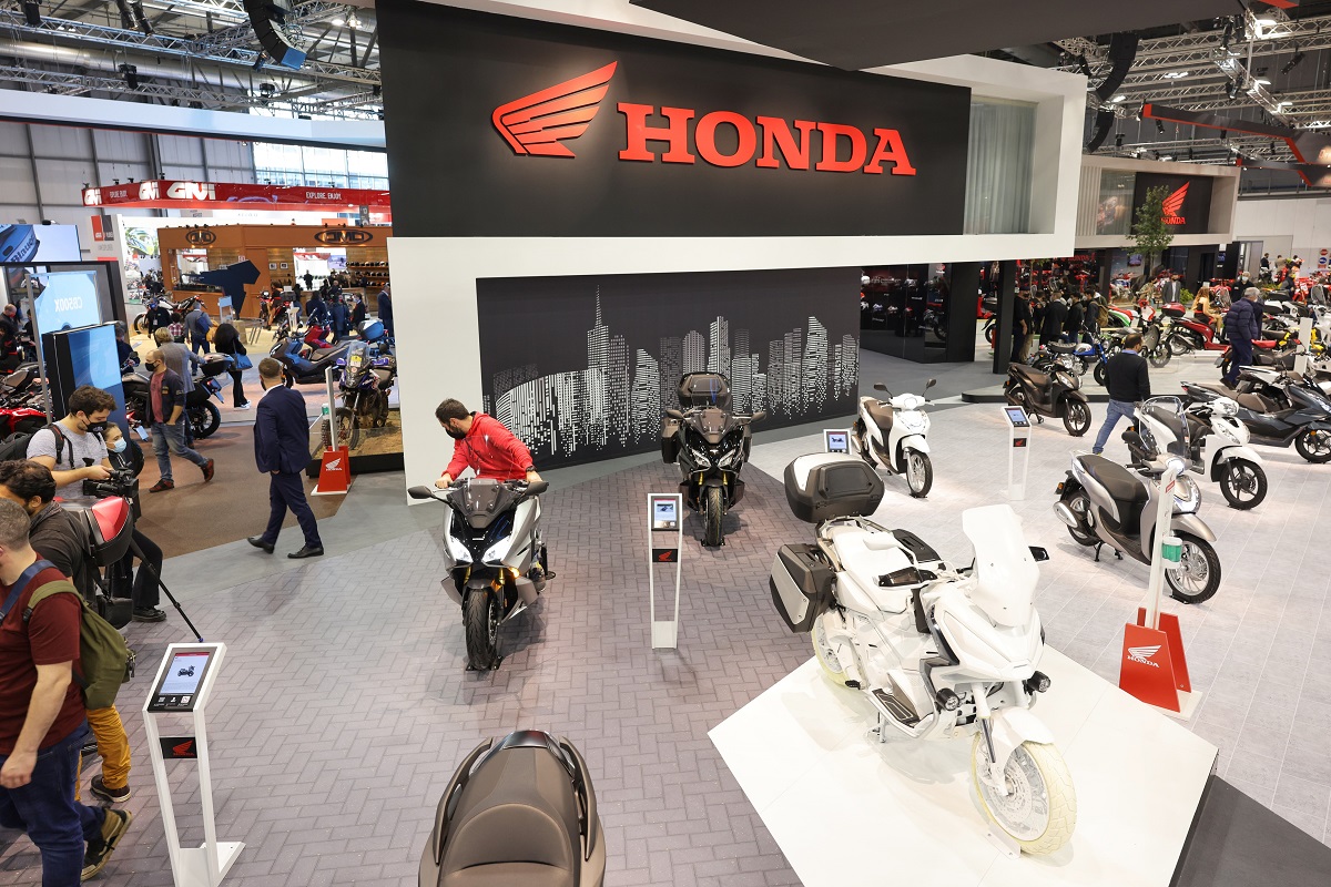 Honda abandona produção de ciclomotores de 50 cc para o Japão