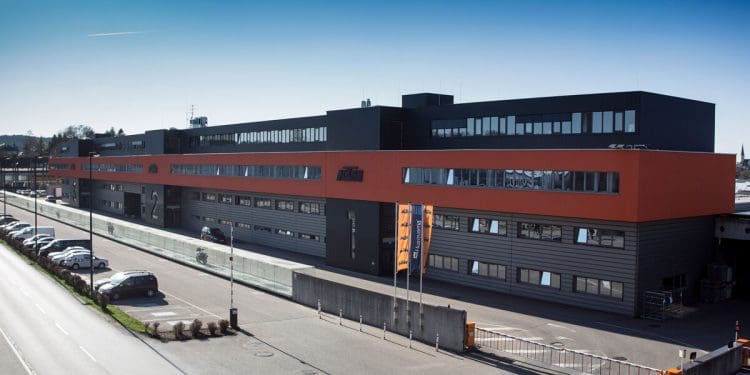 Ano difícil leva Pierer Mobility a despedimentos e a migrar produção