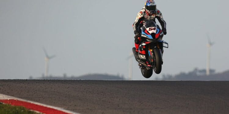 Toprak Razgatlioglu fecha teste com novo recorde na ‘Montanha-Russa’