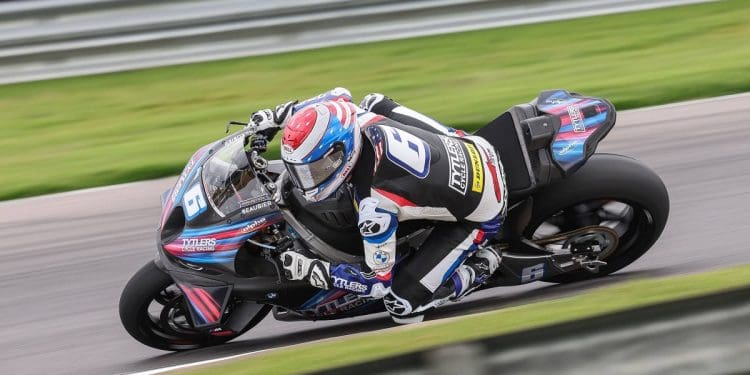 Cameron Beaubier e Josh Herrin venceram no MotoAmerica em Laguna Seca