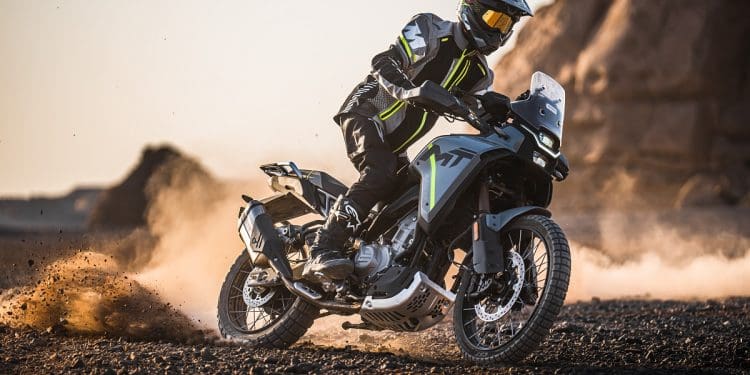 CFMOTO 450MT – já está disponível em pré-venda