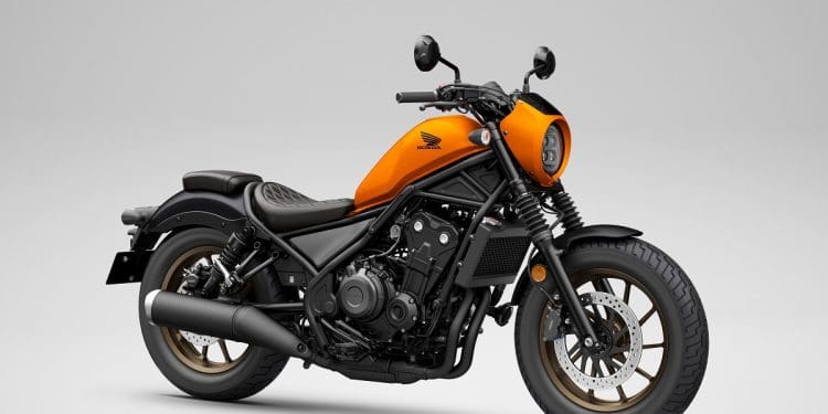 Honda CMX500 Rebel mais confortável e estilosa
