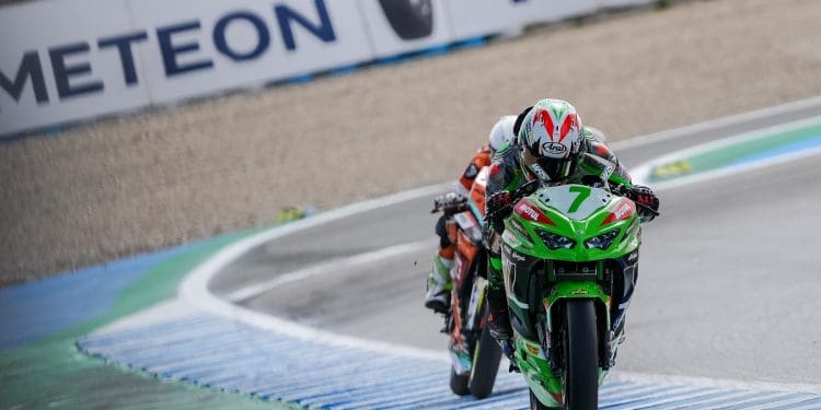 Aldi Satya Mahendra muito perto do título; David Salvador mais forte em empolgante corrida 1 de Jerez; Tomás Alonso em 19.º