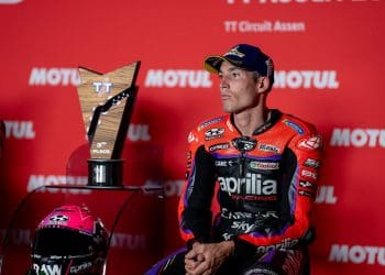 ‘Começámos a tocar com o cotovelo no chão, mas ele foi o primeiro a tocar com o joelho’ – Aleix Espargaró sobre Kenny Roberts