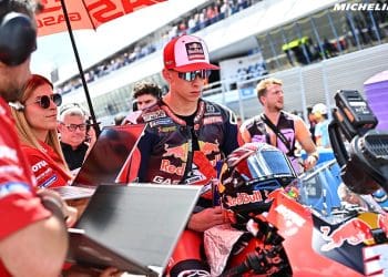 ‘Não queria bater no Aleix;quando tentei parar a dianteira bloqueou’ – Pedro Acosta