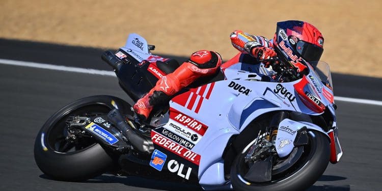 ‘Está a começar a travar com a Ducati como fez com a Honda;têm de o controlar’ – Ricard Jové