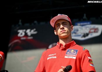 Pedro Acosta resolve o “quebra-cabeças” dos pilotos da Ducati para 2025 de forma simples e fala sobre a questão de Marc Márquez na KTM
