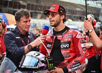 ‘A Aprilia tem aspectos importantes;estou a negociar com eles’ Carlo Pernat e o futuro de Enea Bastianini