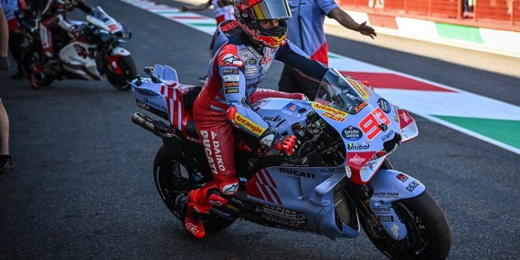 ‘Porquê colocar alguém que pode alterar o equilíbrio tanto na pista como na box?’ – Marco Melandri sobre Marc Márquez na Ducati Lenovo Team