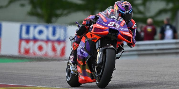 Fermín Aldeguer «quer» ver amigo Jorge Martín campeão no MotoGP em 2024: ‘Ele merece-o; Vejo-o mais sólido’